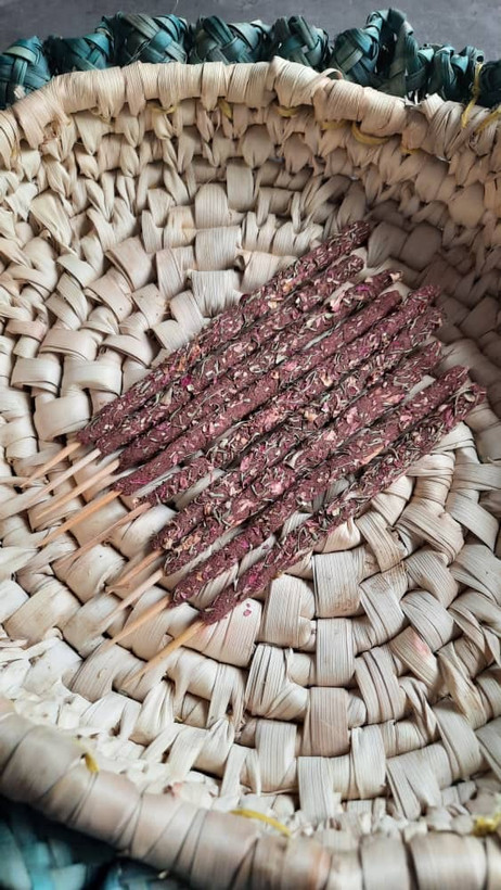 عود گل محمدی